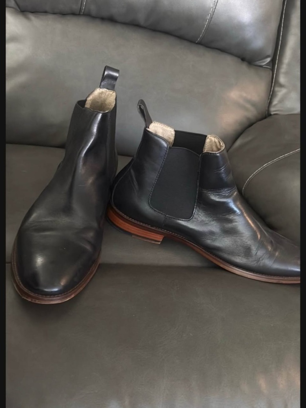 Banana Republic Black Leather Chukka Chelsea Boots